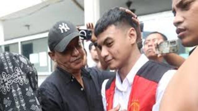 Vadel Badjideh Divonis 9 Tahun
